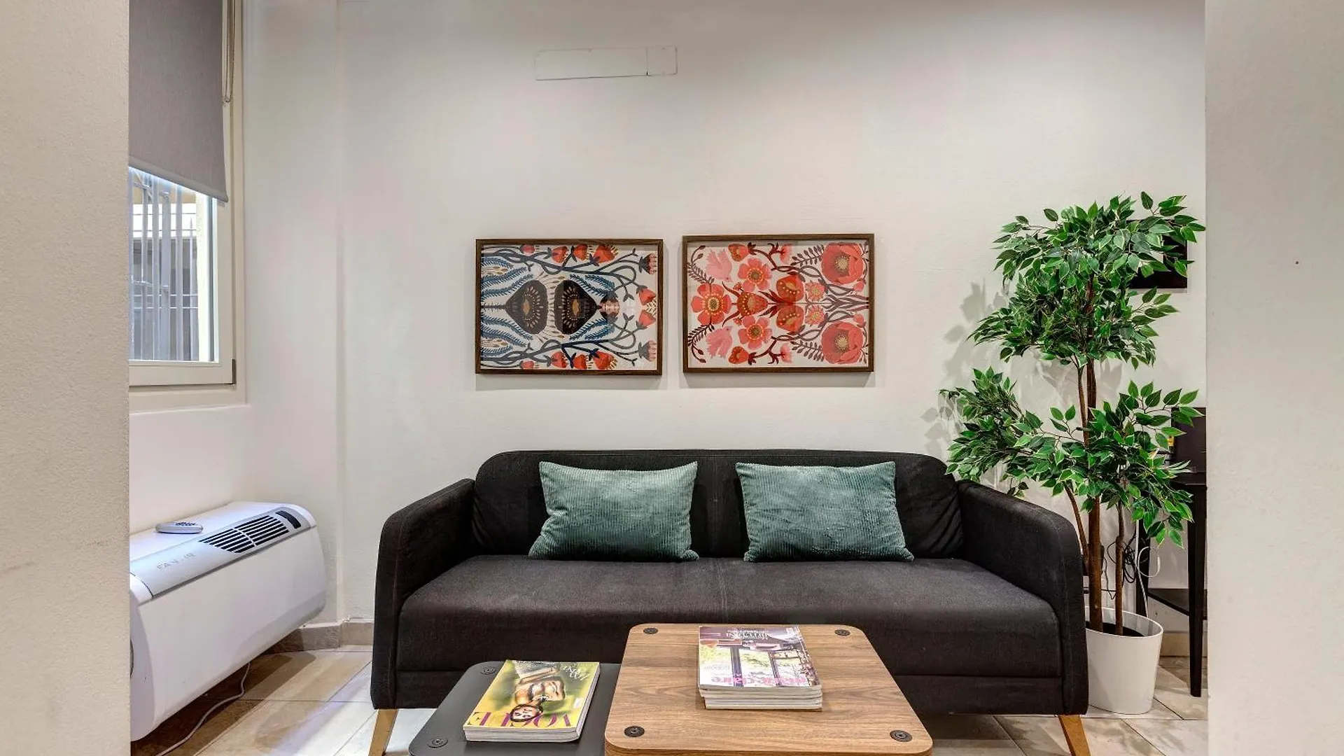 Servi 7A Florence Apartment